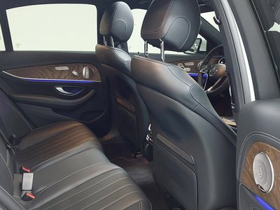 MERCEDES-BENZ E-CLASS - 10