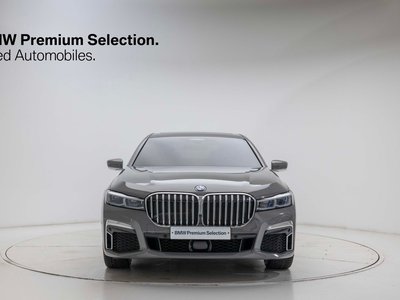 BMW 7 SERIES - 2