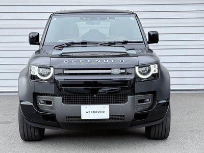 LAND ROVER DEFENDER - 10