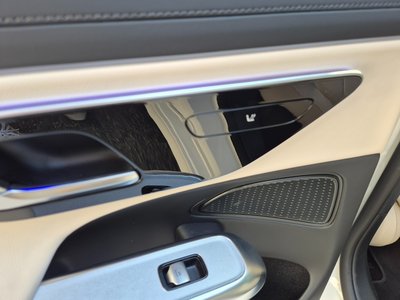 2025 Mercedes-BENZ E-CLASS 缩略图 12