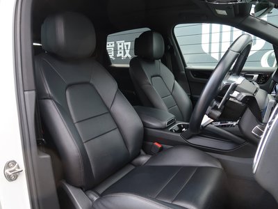 2020 Porsche CAYENNE 缩略图 39