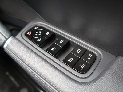 2020 Porsche CAYENNE 缩略图 33