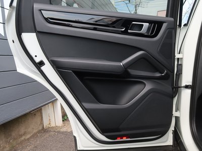 2020 Porsche CAYENNE 缩略图 43