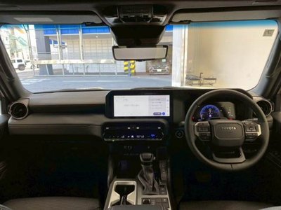 2024 Toyota LAND CRUISER 250 photo 3