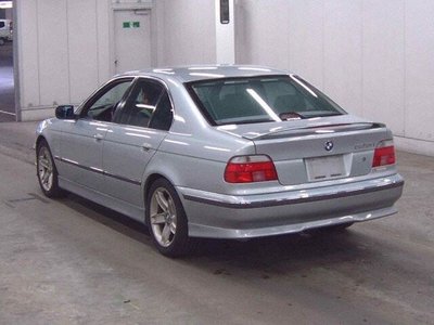 BMW 5 SERIES - 2