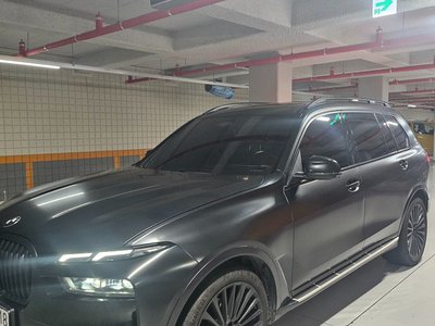 BMW X7 - 9