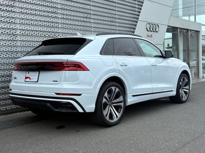 AUDI Q8 - 5