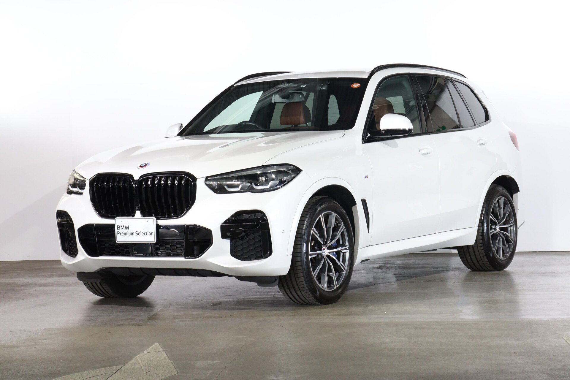 BMW X5 - View 1