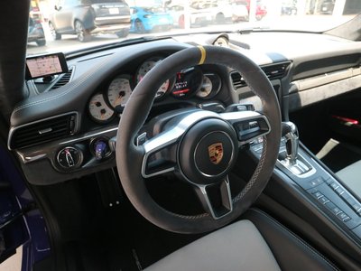 صورة مصغرة 11 لـ 2017 Porsche 911