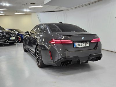 صورة 3 لـ 2026 BMW M5