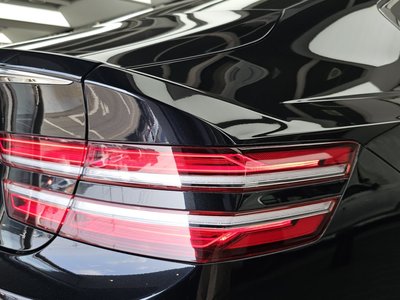 GENESIS G80 (RG3) - 10