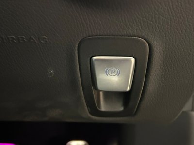 صورة مصغرة 32 لـ 2022 Mercedes-BENZ E-CLASS