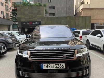 صورة 1 لـ 2023 LAND Rover RANGE ROVER