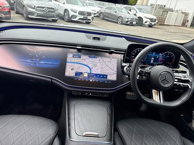 MERCEDES-BENZ E-CLASS - 2