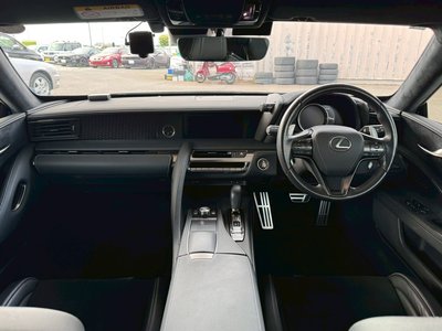 2020 Lexus LC photo 3