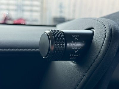 صورة مصغرة 44 لـ 2020 Lexus LC