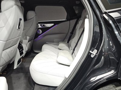 2026 BMW XM — миниатюра 16