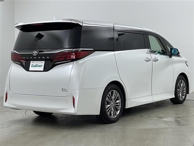 TOYOTA ALPHARD - 3