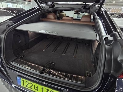 2025 BMW X6 — миниатюра 12