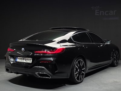 2022 BMW 8 SERIES 照片 4