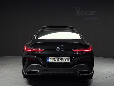 2022 BMW 8 SERIES 照片 3