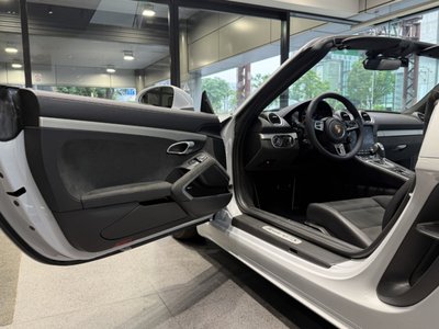 2025 Porsche 718 — миниатюра 12