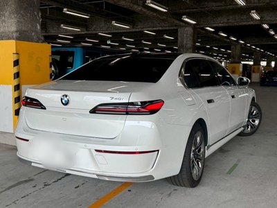 BMW 7 SERIES - 7