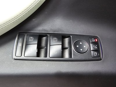 2019 Tesla MODEL X thumbnail 25