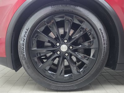 2019 Tesla MODEL X — фото 6