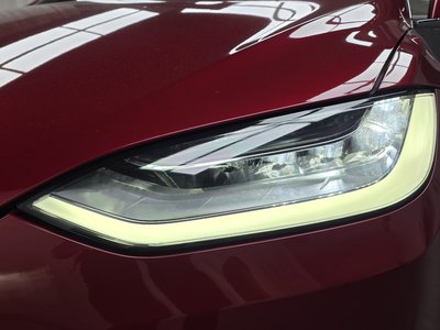 2019 Tesla MODEL X — фото 9