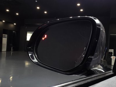 2020 Genesis GV80 thumbnail 13