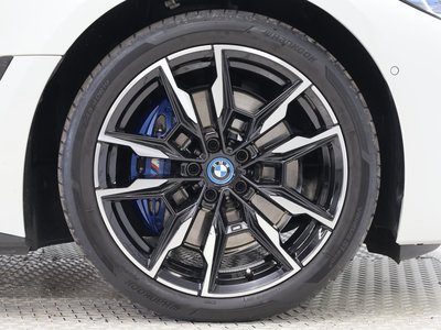 BMW I4 - 10