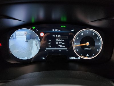 2023 Genesis THE NEW G70 — миниатюра 11