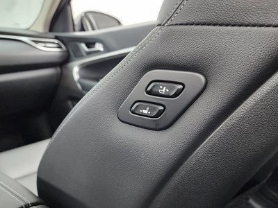 2023 Genesis THE NEW G70 — миниатюра 32