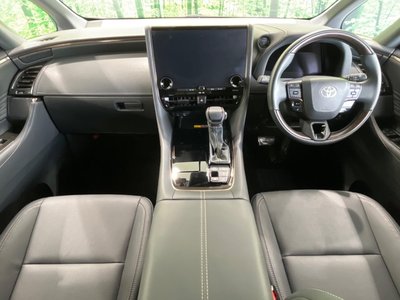 TOYOTA ALPHARD - 2