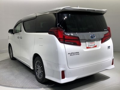 TOYOTA ALPHARD - 4
