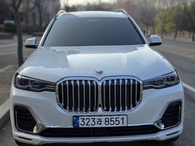 BMW X7 - 1