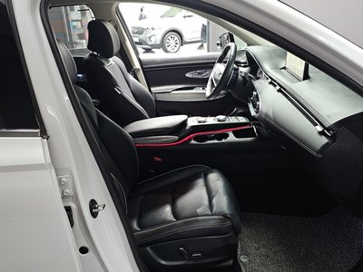 2022 Genesis GV70 photo 10