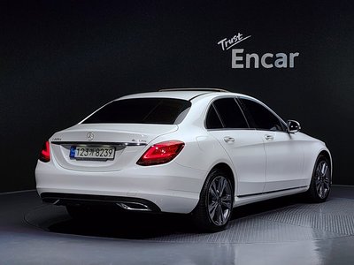 2021 MERCEDES-BENZ C-CLASS 照片 3