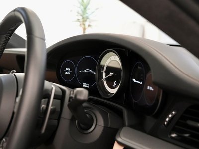 2020 Porsche 911 — миниатюра 20