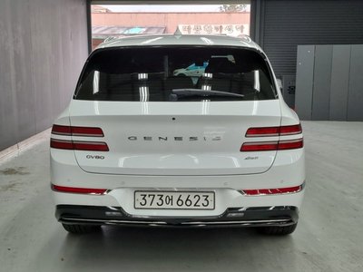 GENESIS GV80 - 3