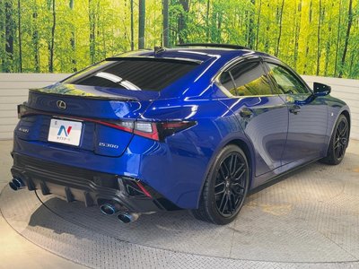 2021 Lexus IS 缩略图 32