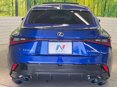 2021 Lexus IS 缩略图 18