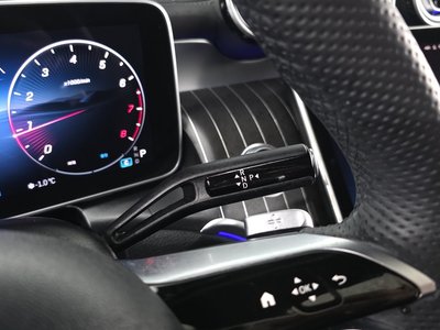 MERCEDES-BENZ GLC - 9