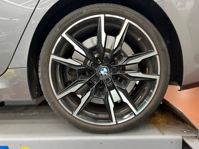BMW 8 SERIES - 6