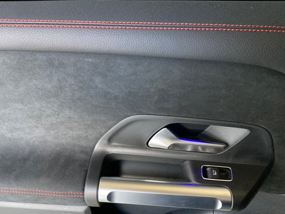 2025 Mercedes-BENZ GLB 缩略图 13