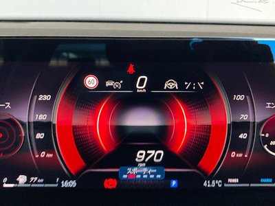 2025 Mercedes-BENZ GLB 缩略图 38