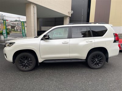2023 Toyota LAND CRUISER PRADO 照片 8