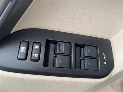 صورة مصغرة 35 لـ 2023 Toyota LAND CRUISER PRADO