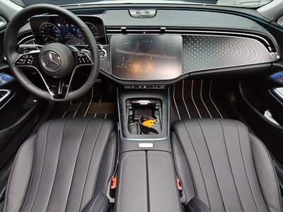 MERCEDES-BENZ E-CLASS - 5